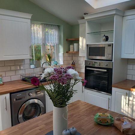 Waveney Villa เบลฟาสต์ ภายนอก รูปภาพ